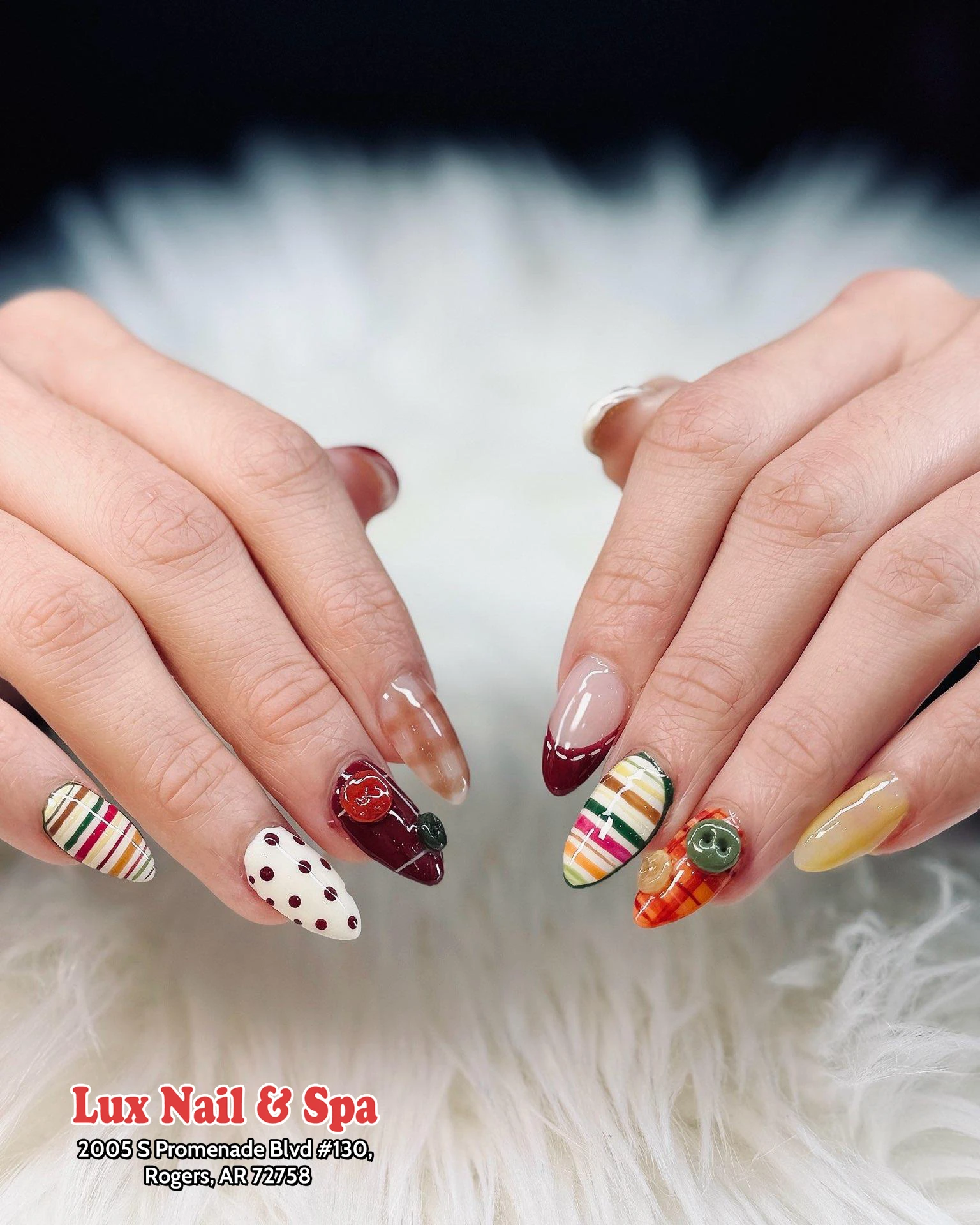 Gel nails art